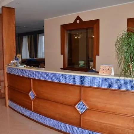 Cirigliano Otel 4*